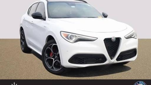 ALFA ROMEO STELVIO 2022 ZASPAKBN3N7D32522 image